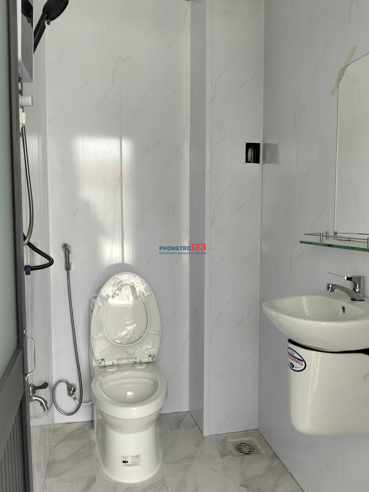CHDV HUỲNH TẤN PHÁT MỚI 100% CỬA SỔ GIÓ TRỜI, VIEW ĐẸP, FULL NỘI THẤT MỚI KINH KONG GẦN GÒ Ô MÔI