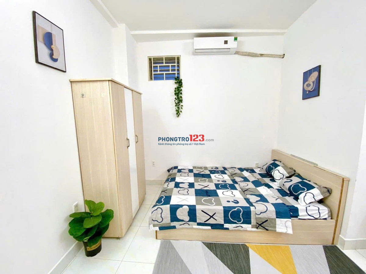 PHÒNG MỚI THOÁNG MÁT NGAY QUỐC LỘ 13 KẾ BÊN BÊN XE MIỀN ĐÔNG CŨ