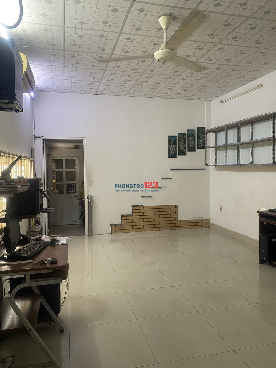 Cho thuê tầng trệt 28m2, giá chỉ 3.9 triệu, Phường Tây Thạnh, Tân Phú