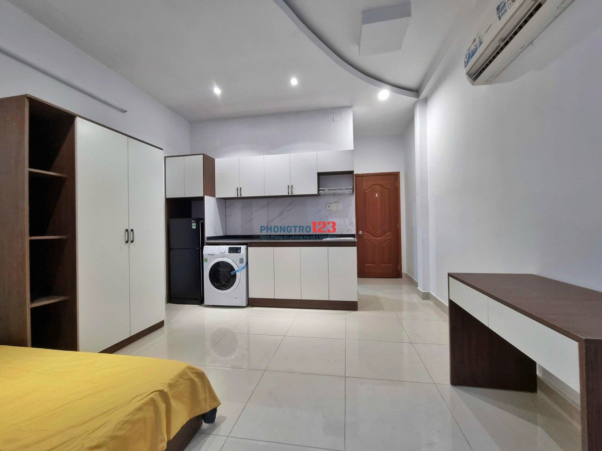 Cho thuê căn hộ rộng, ban công thoáng, máy giặt riêng – Nơ Trang Long, Bình Thạnh gần Bà Chiểu, Q1