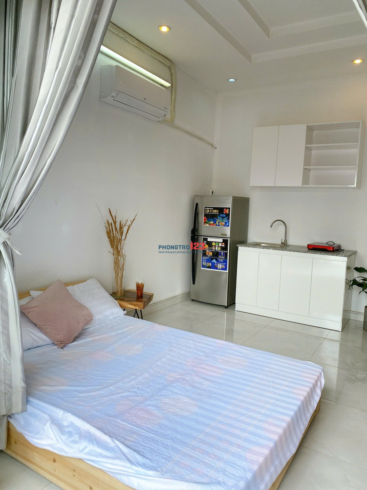 PHÒNG CÓ BAN CÔNG RỘNG THOÁNG MÁT FULL NỘI THẤT NGUYỄN VĂN THƯƠNG BÌNH THẠNH, SÁT ĐH HUTECH UEF Q1