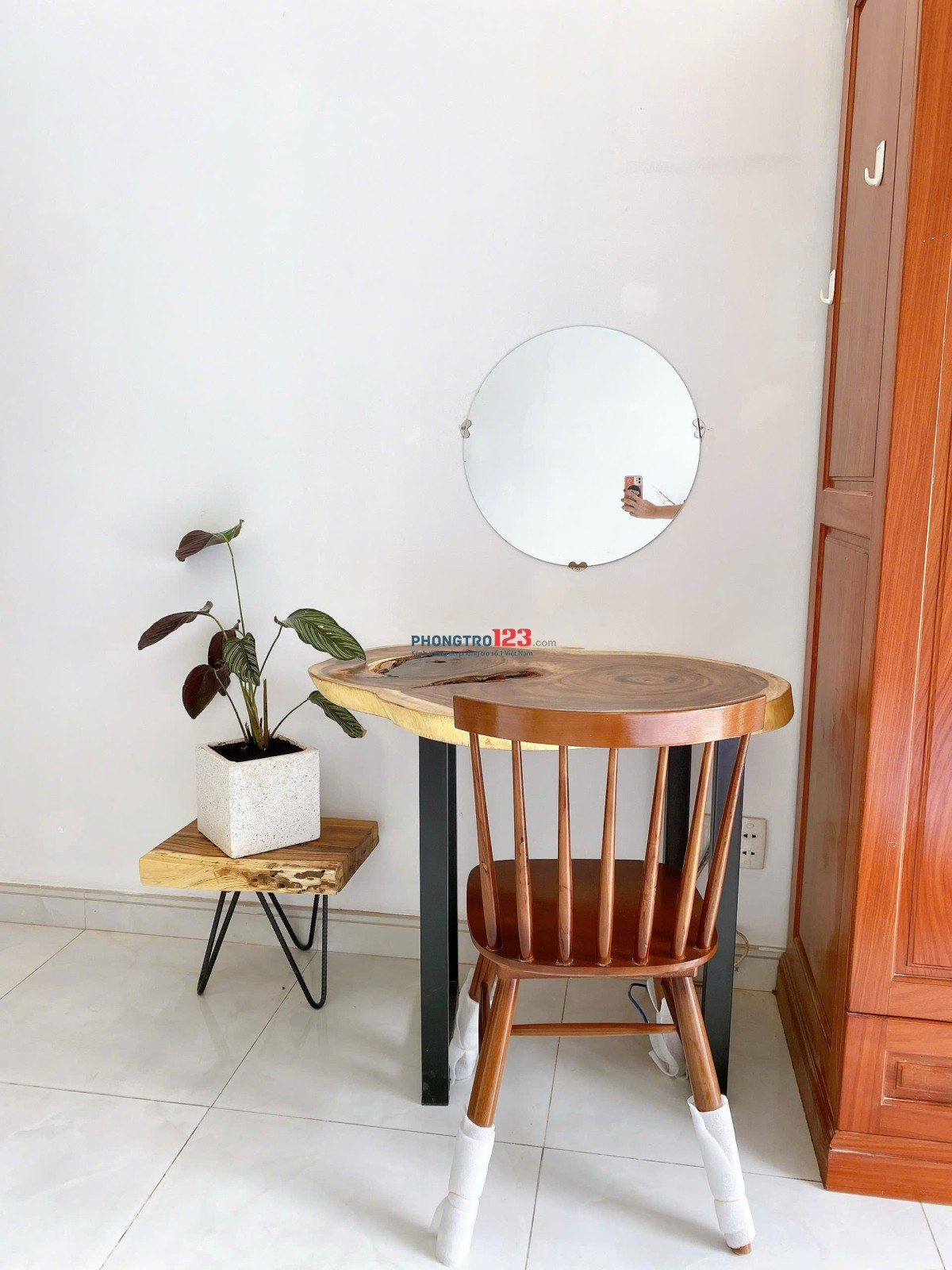 PHÒNG CÓ BAN CÔNG RỘNG THOÁNG MÁT FULL NỘI THẤT NGUYỄN VĂN THƯƠNG BÌNH THẠNH, SÁT ĐH HUTECH UEF Q1