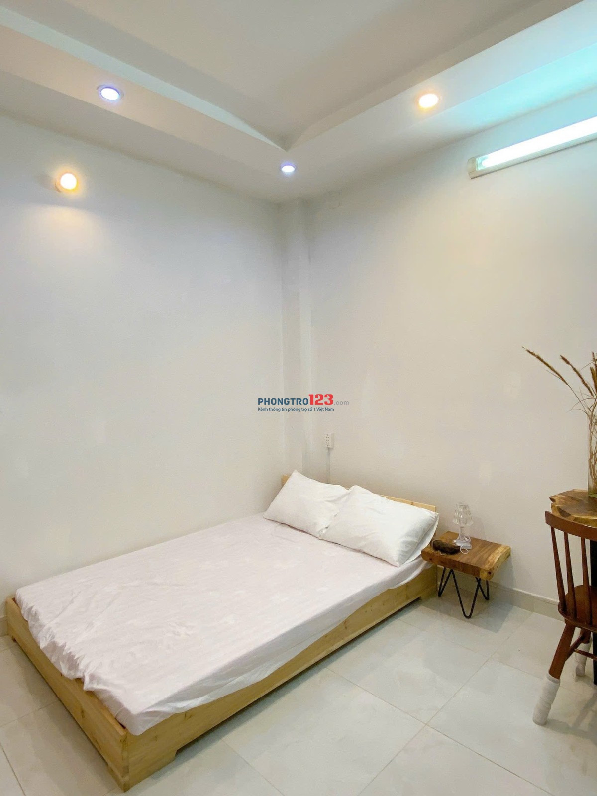 Cho thuê căn hộ full nội thất – ngay sát Đại học HUTECH, UEF - Nguyễn Văn Thương Bình Thạnh