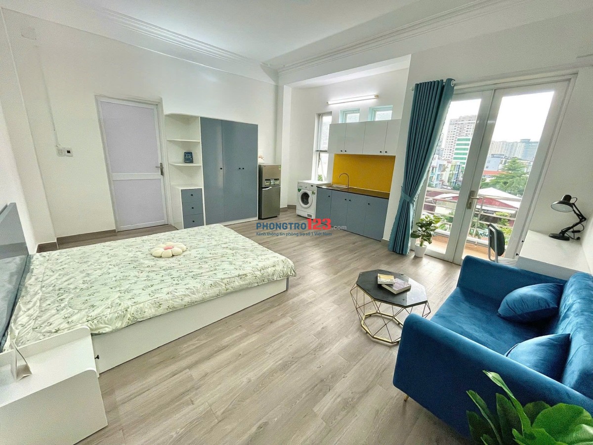 CĂN HỘ FULL NỘI THẤT, BAN CÔNG, MÁY GIẶT RIÊNG TẠI ĐƯỜNG D5, BÌNH THẠNH, SÁT ĐH NGOẠI THƯƠNG & HUTEC