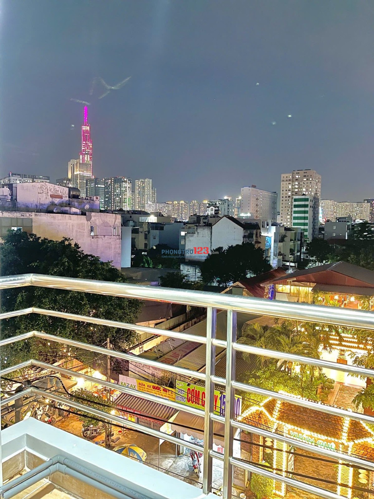 CĂN HỘ FULL NỘI THẤT, BAN CÔNG, MÁY GIẶT RIÊNG TẠI ĐƯỜNG D5, BÌNH THẠNH, SÁT ĐH NGOẠI THƯƠNG & HUTEC
