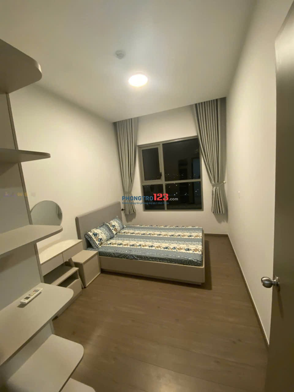 Chung cư Central Plaza- Tân Bình căn 3p ngủ, căn góc, 100m2 giá 17tr/tháng