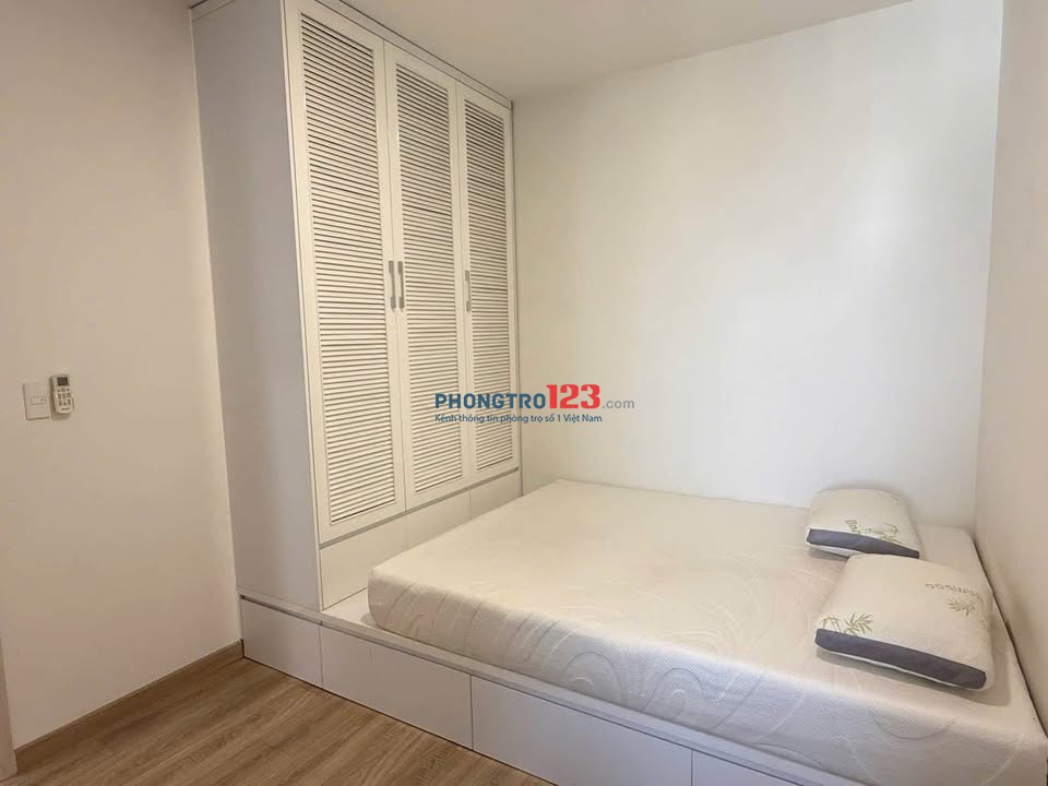 Cho thuê C/c Sky Center - 2PN giá 16tr/tháng. Đ/c: 16 Phổ Quang, Tân Sơn Hoà.