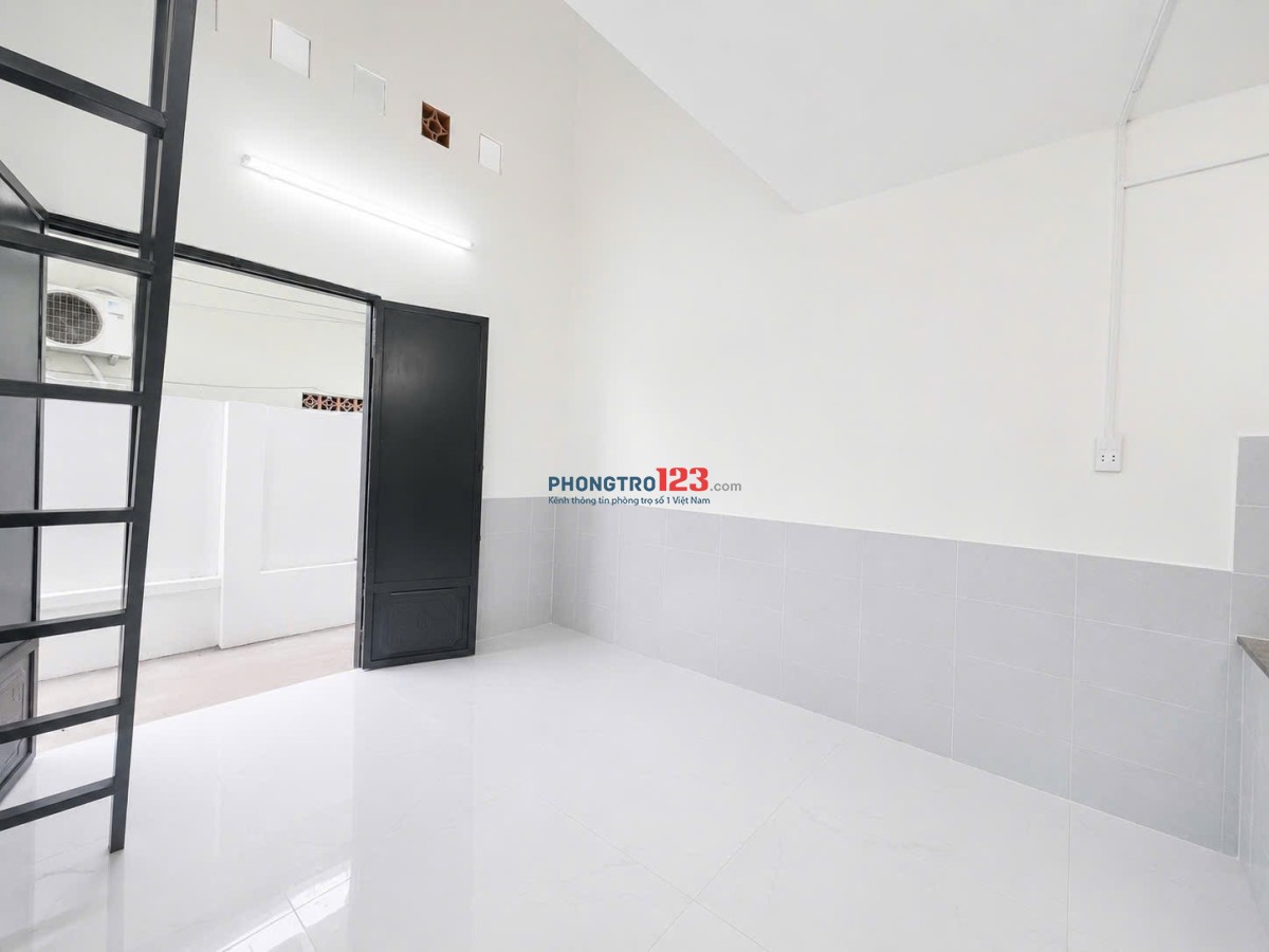 Cho thuê phòng trọ duplex Cạnh làng đại học, yên tĩnh, văn minh