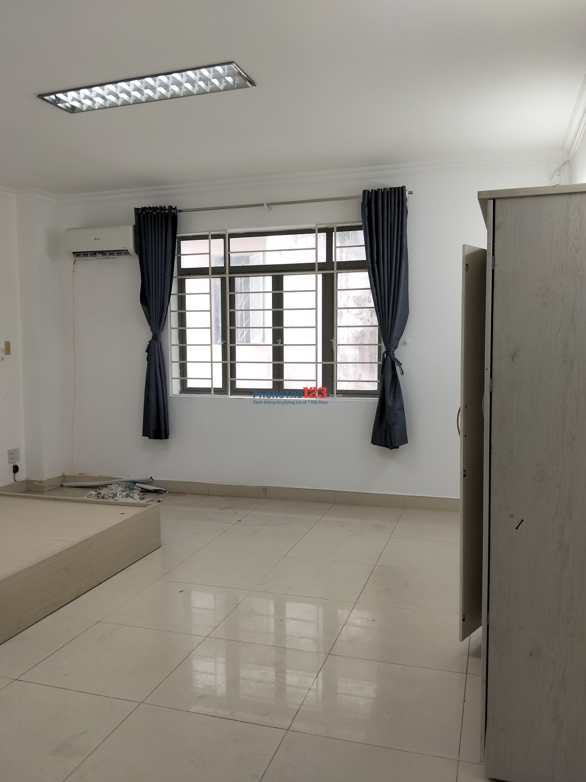 CHDV, CÓ NỘI THẤT BAN CÔNG RỘNG, CỬA SỔ LỚN ĐÓN GIÓ TRỜI, KHÔNG NGẬP NƯỚC, XUNG QUANH NHIỀU TIỆN ÍCH
