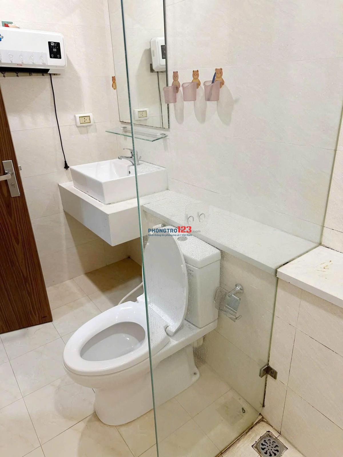 Chung cư Phúc Yên-sẵn nội thất, 86m2, 2PN giá thuê 8 tr/th