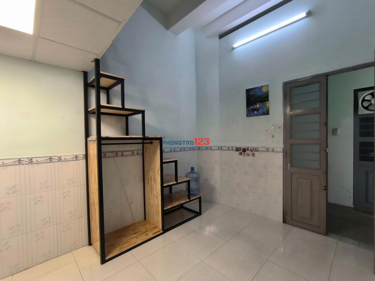 Cho thuê phòng Có Gác Cửa Sổ - Nơ Trang Long - Bình Thạnh