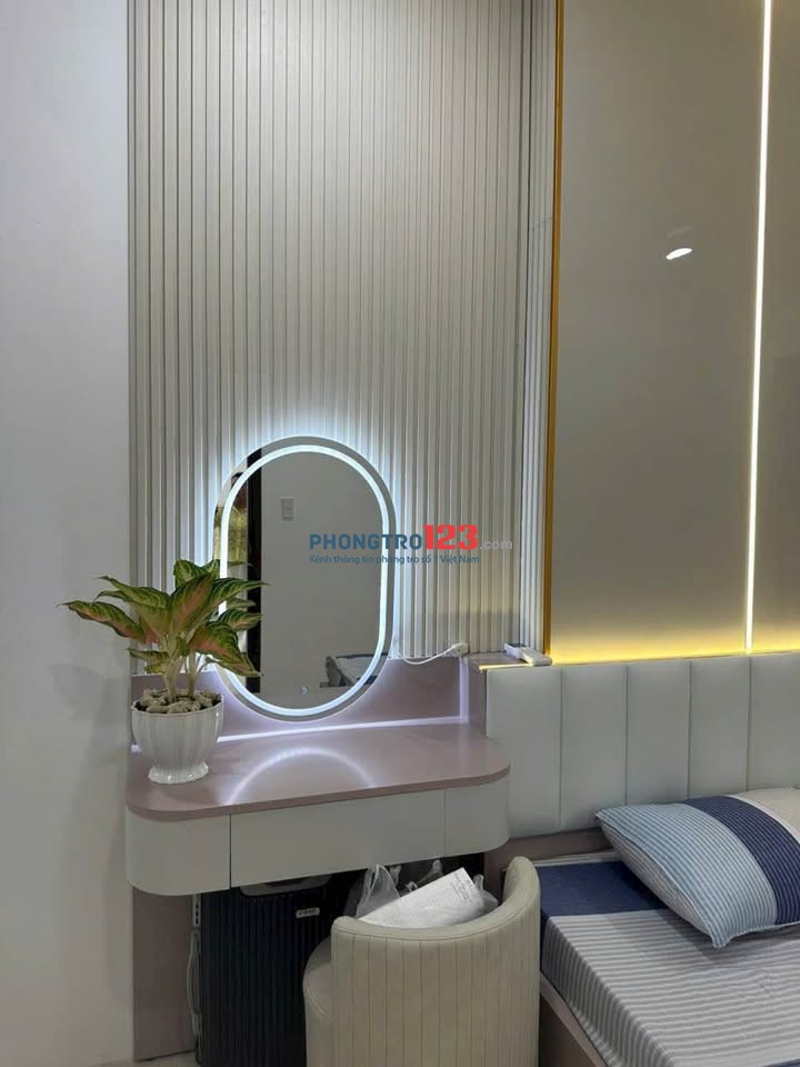 Cho thuê C/c cao cấp tại Saigon Pearl - 92 Nguyễn Hữu Cảnh giá 18tr/tháng
