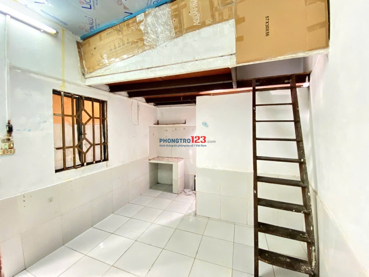Phòng Trọ Gác Giá Rẻ, Ngay Nguyễn Tư Giản, Giảm Mạnh Chỉ #2tr3