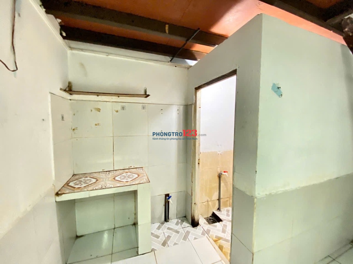 Phòng Trọ Gác Giá Rẻ, Ngay Nguyễn Tư Giản, Giảm Mạnh Chỉ #2tr3