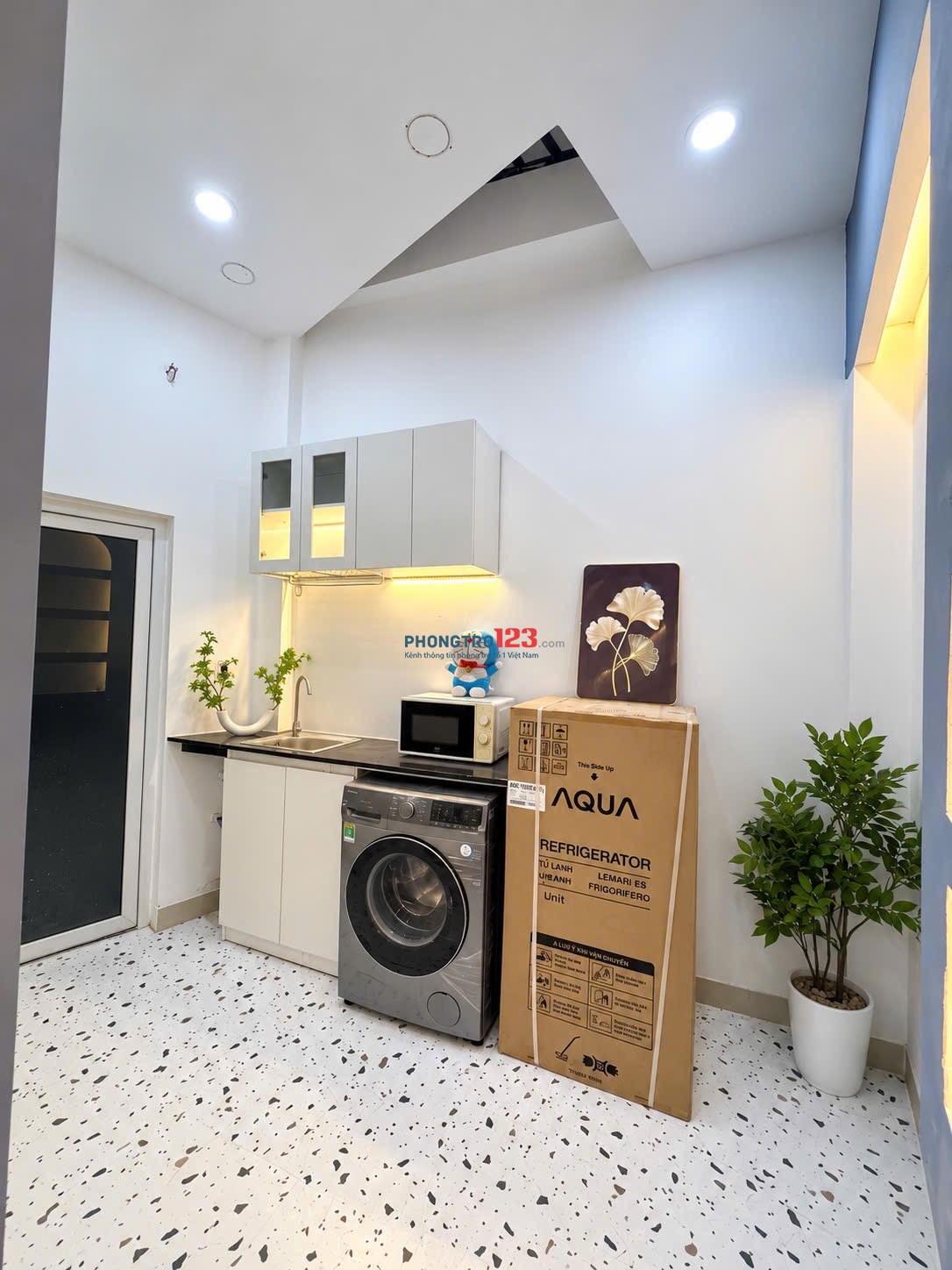 Phòng cho thuê 1PN gần Ngã Tư Bảy Hiền ngay ĐH Văn Hiến chợ Tân Bình đầy đủ tiện nghi