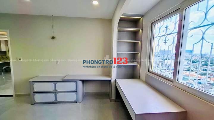 Cho thuê căn hộ Carina Plaza, diện tích 99m, 2pn, 2wc nhà có nội thất, giá thuê 8,5tr