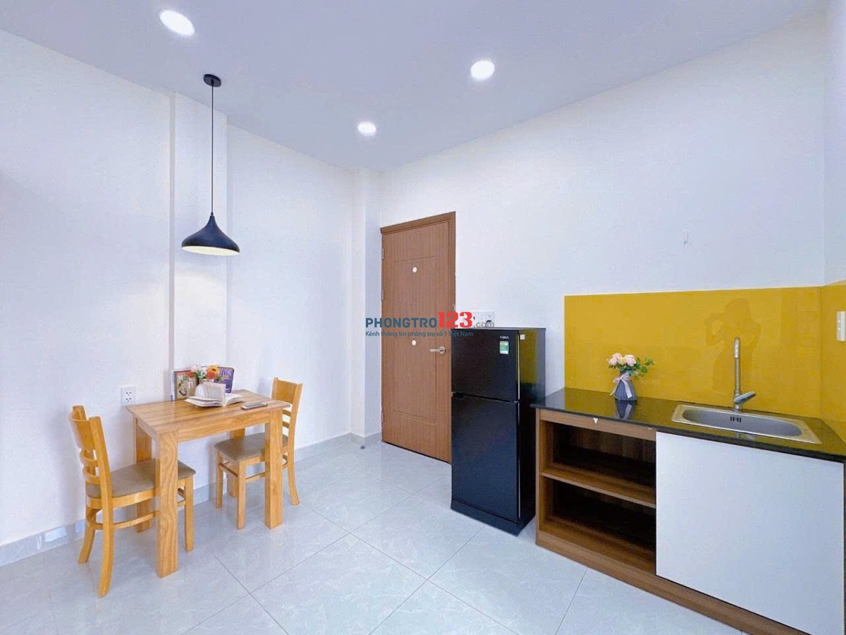 CĂN HỘ 6TR SIÊU RỘNG, FULL NỘI THẤT, BAN CÔNG THOÁNG MÁT TẠI NGUYỄN VĂN ĐẬU, BÌNH THẠN
