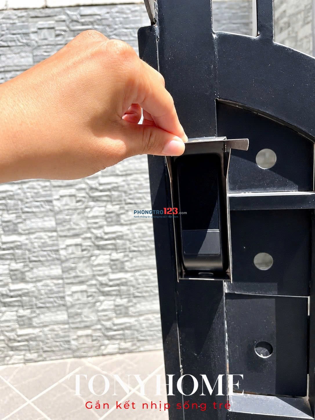 Khai Trương KTX CAO CẤP RỘNG - BAN CÔNG & CỬA SỔ - BAO CP - NGAY CÔNG VIÊN GIA ĐỊNH