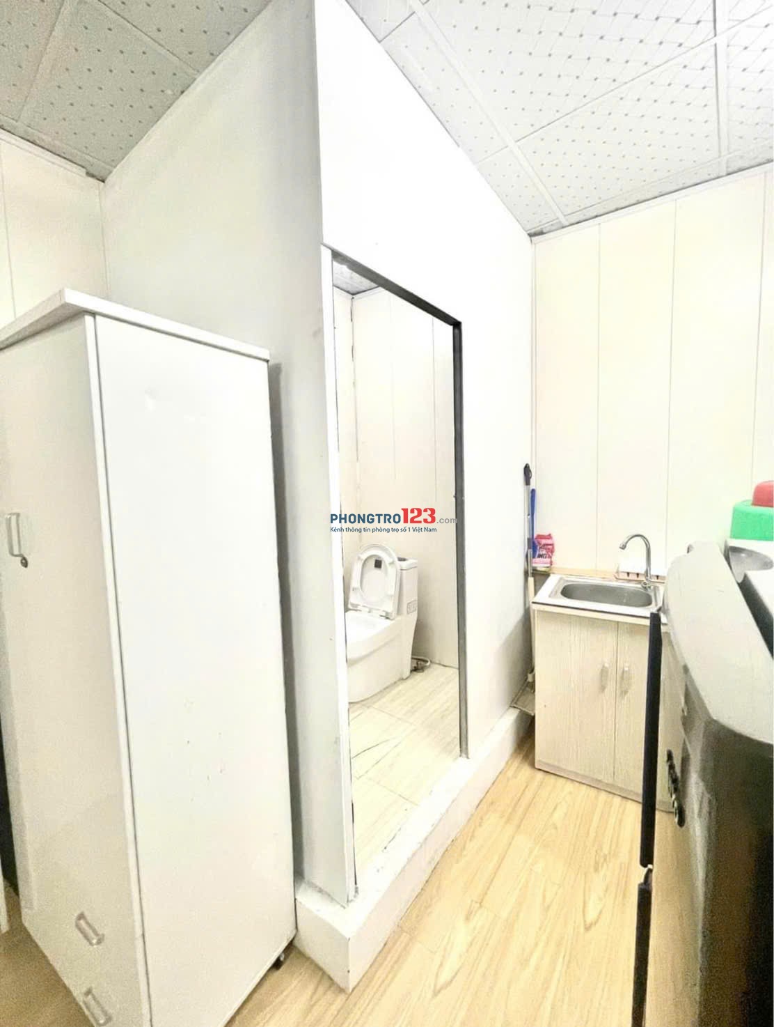 Cho thuê phòng đầy đủ nội thất tại quận3