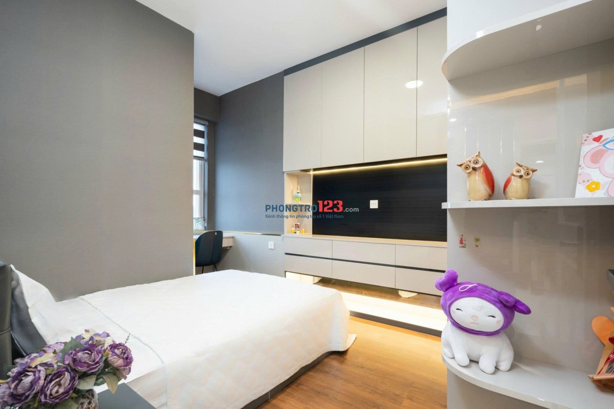 Sky Center, nội thất cao cấp, nhà mới 78m2 2PN, Ban công giá 16tr/th