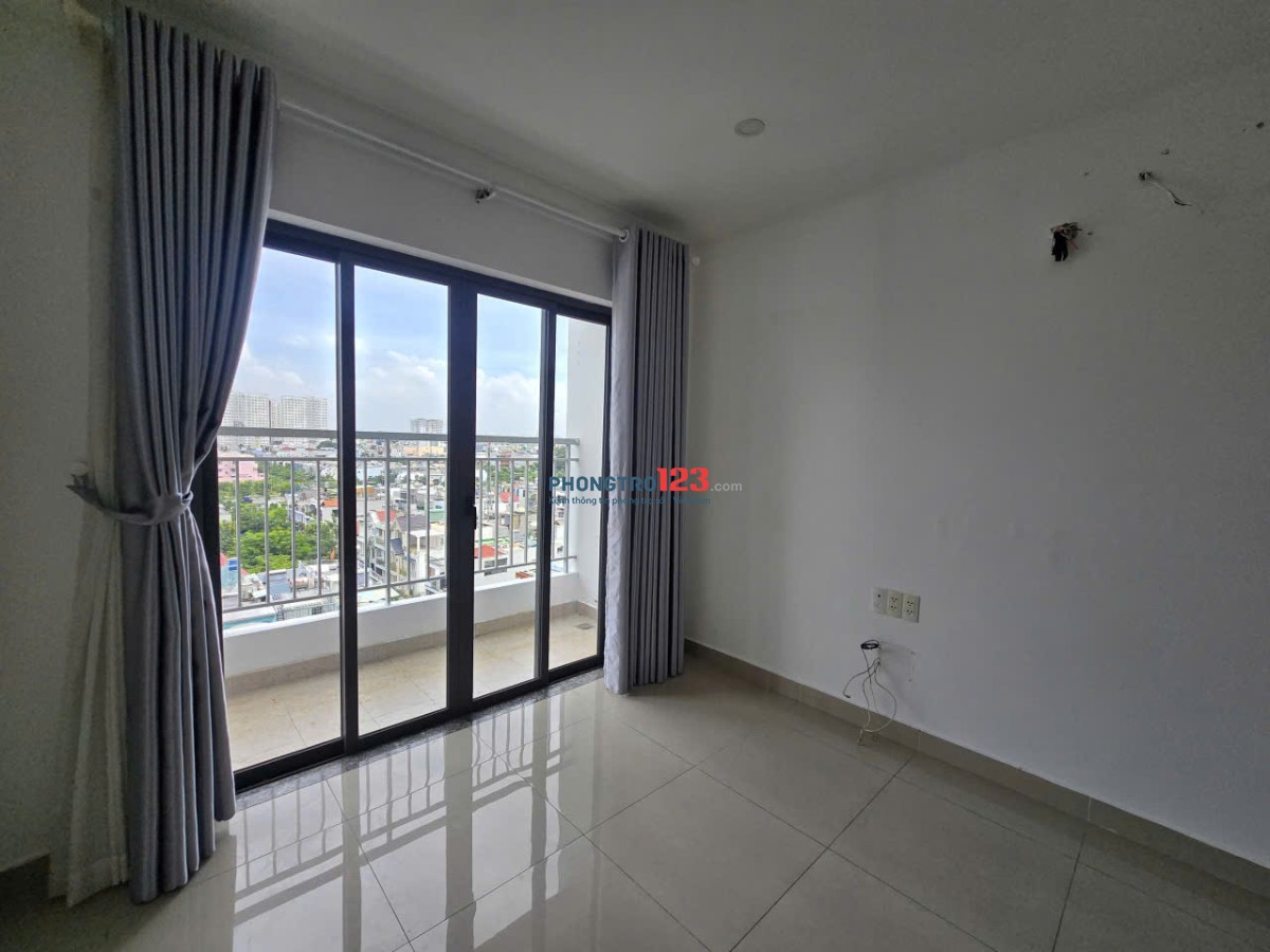 Cho thuê Phúc Yên-3PN, kO nội thất, giá 8 tr/th nhận nhà liền 86m2