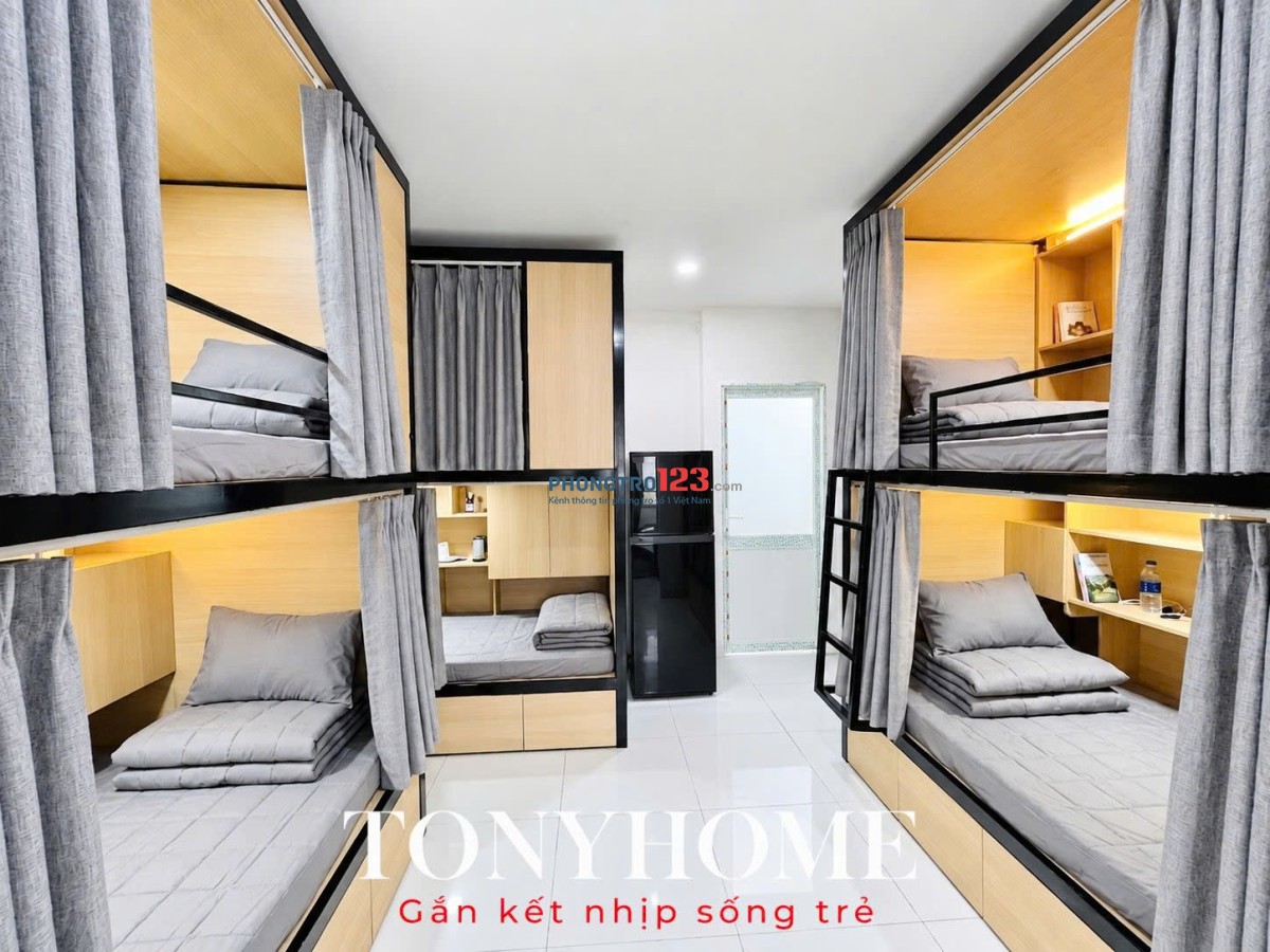 Khai Trương KTX CAO CẤP RỘNG - BAN CÔNG & CỬA SỔ - BAO CP - NGAY CÔNG VIÊN GIA ĐỊNH