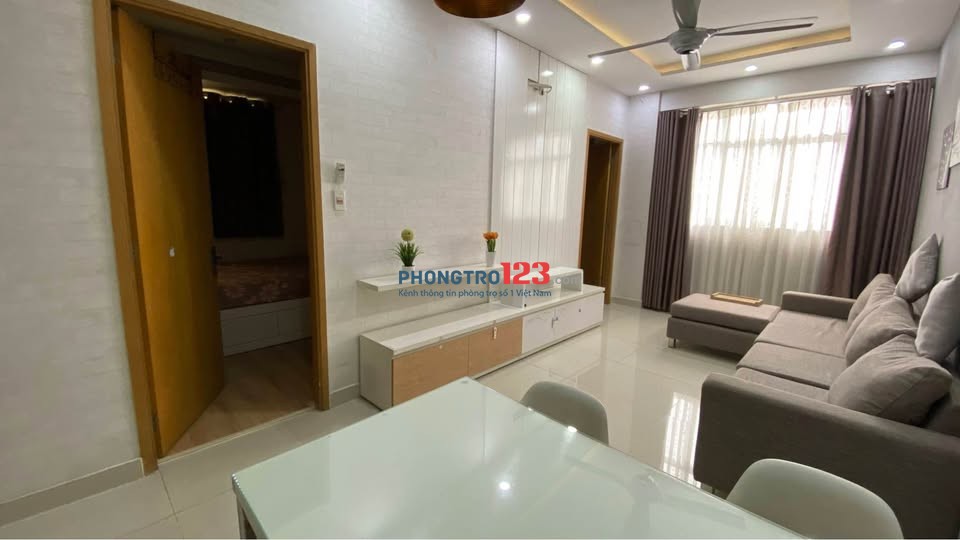 Cho thuê chung cư tại Saigon Pearl, Nguyễn Hữu Cảnh- Căn 2PN giá thuê 17tr/tháng