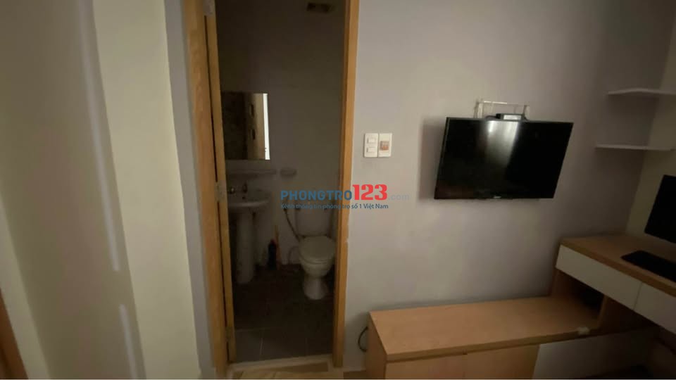Cho thuê chung cư tại Saigon Pearl, Nguyễn Hữu Cảnh- Căn 2PN giá thuê 17tr/tháng