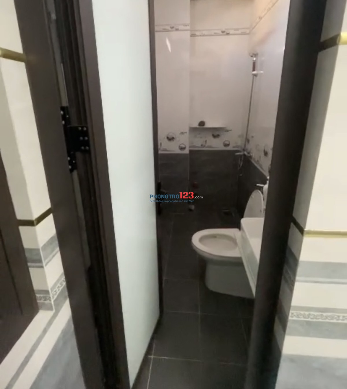 Cần pass phòng đầy đủ nội thất tiện nghi
