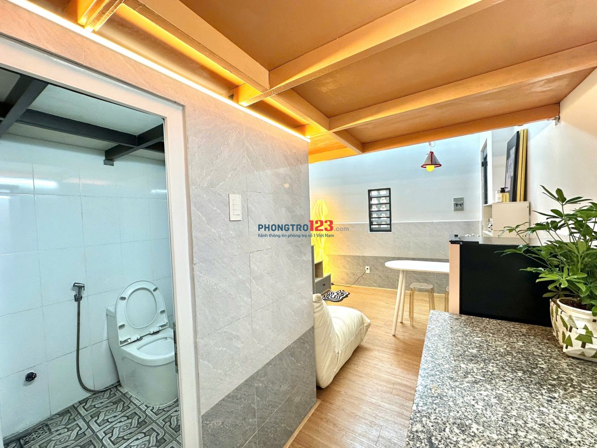 CHO THUÊ CĂN HỘ CÓ GÁC FULL NỘI THẤT, CỬA SỔ THOÁNG – TRẦN BÌNH TRỌNG, BÌNH THẠNH GẦN QUẬN 1