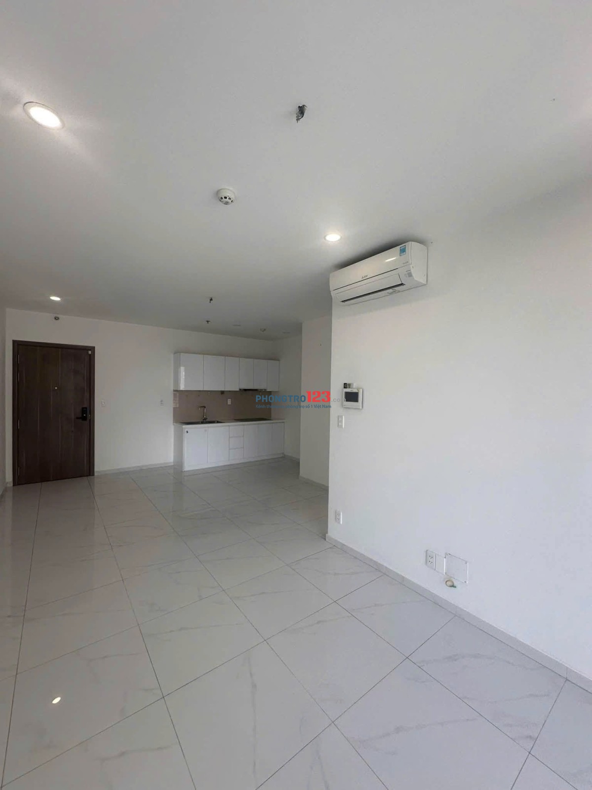 Chung cư tín phong 2PN, Ko nội thất, 79m2 giá 7.5tr/th nhận nhà liền