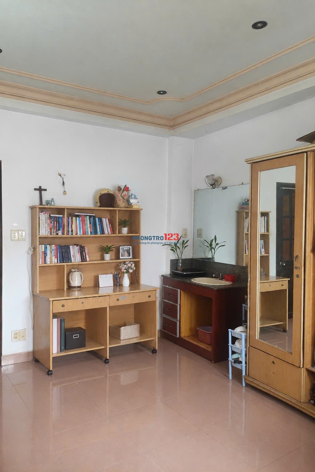 TÌM NỮ VĂN PHÒNG Ở GHÉP 2TR/1 THÁNG