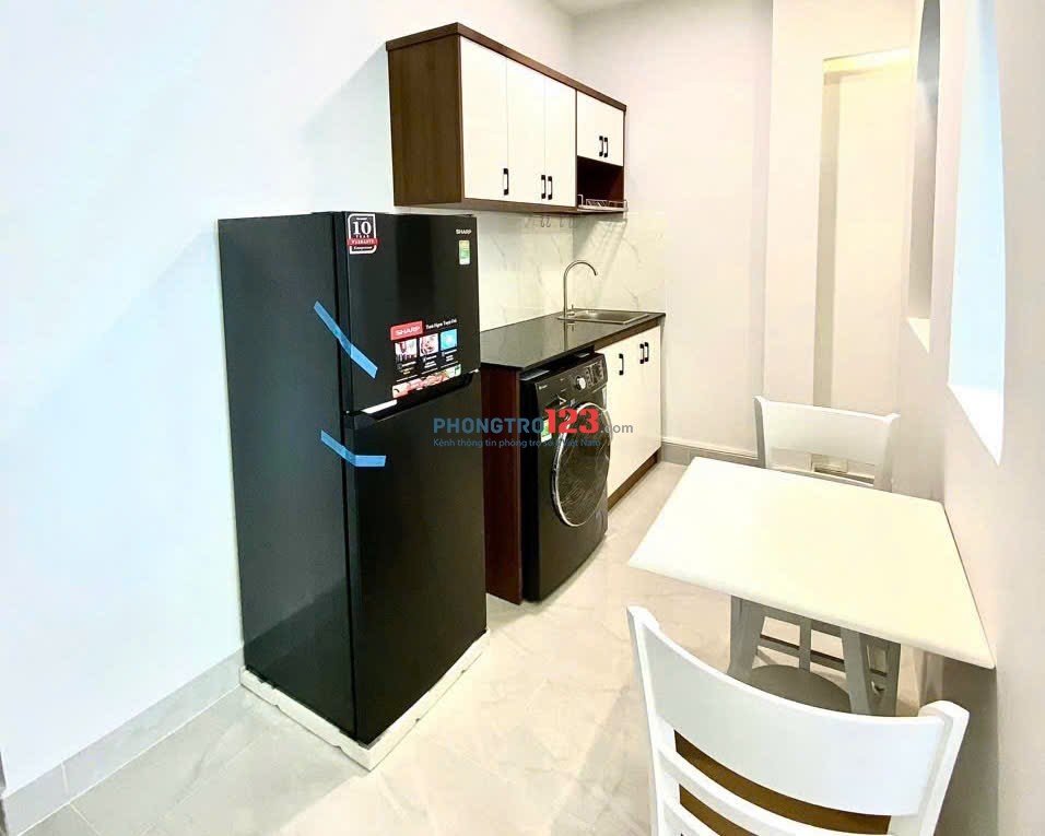 CĂN HỘ FULL NỘI THẤT, BAN CÔNG, TÁCH BẾP, MÁY GIẶT RIÊNG TẠI PHÙNG VĂN CUNG, PHÚ NHUẬN,