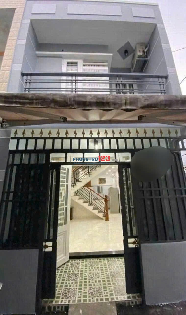 Nhà riêng 1/Phan Đăng Lưu, Phú Nhuận sẵn nội thất giá 14 tr/th (2PN 96.5m2)