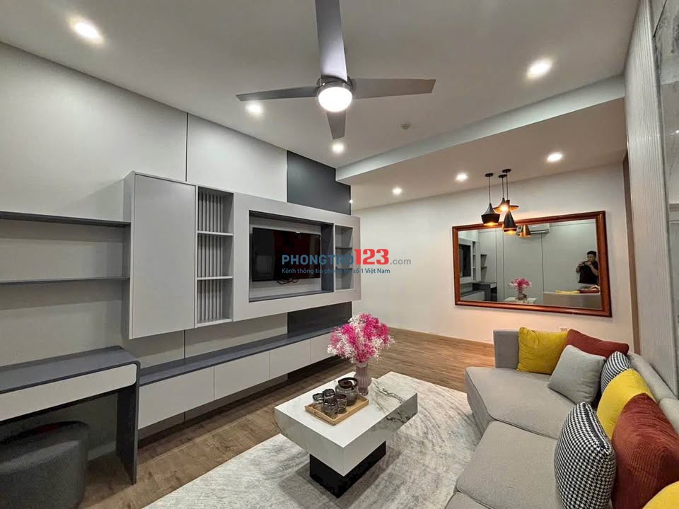 Chung cư Carillon 3, Hoàng Hoa Thám cho thuê căn 2PN giá 13tr5/tháng