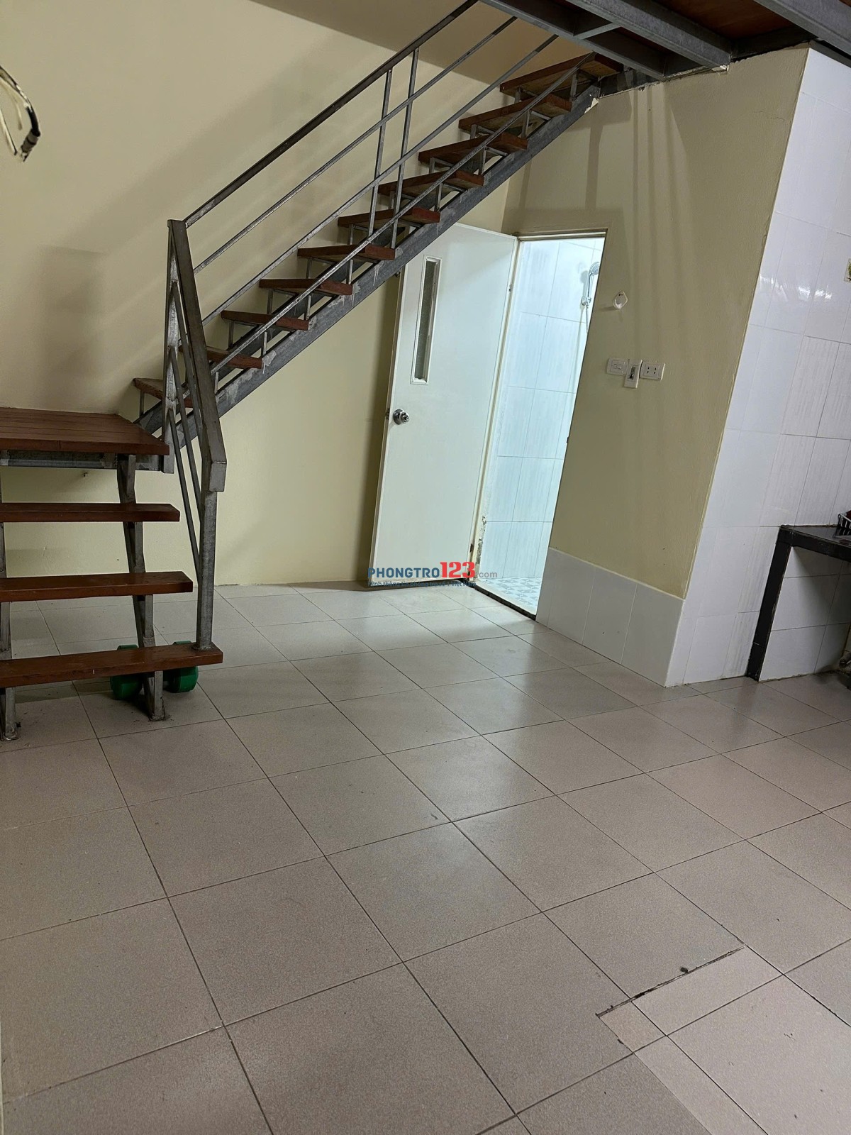 Cho thuê nhà ở chính chủ lâu dài tai số 11 ngách 2 ngõ liên việt đống đa hà nội