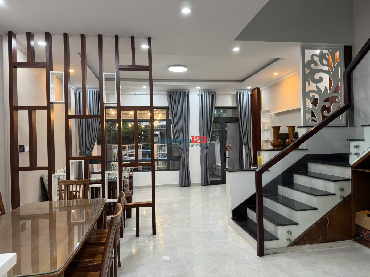 Cho thuê Nhà KDC Cát Lái, Tiện ích đầy đủ