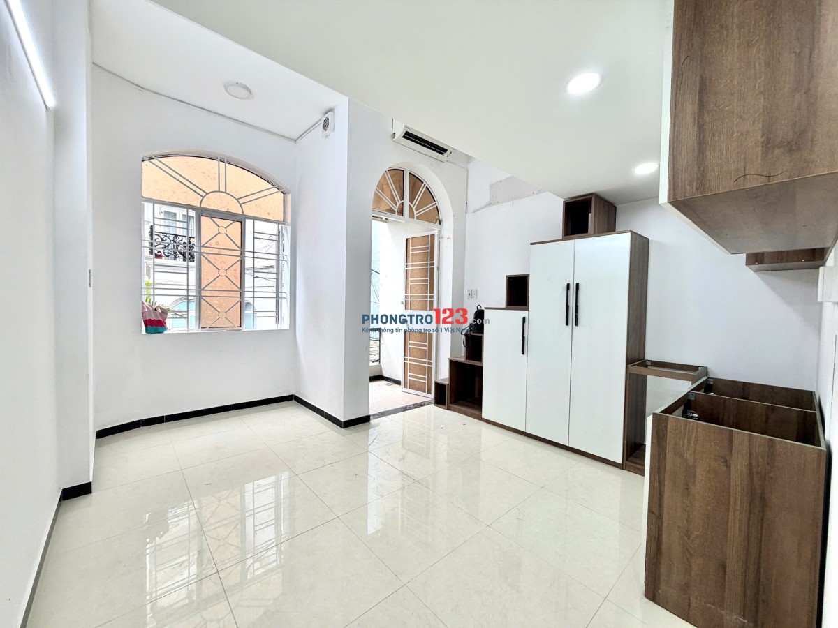  SIÊU PHẨM DUPLEX GÁC LỬNG CAO CẤP QUẬN 10 – BAN CÔNG THOÁNG ĐÃNG – PHÒNG MỚI TINH 