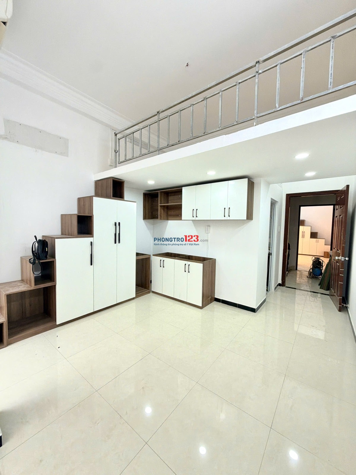  SIÊU PHẨM DUPLEX GÁC LỬNG CAO CẤP QUẬN 10 – BAN CÔNG THOÁNG ĐÃNG – PHÒNG MỚI TINH 