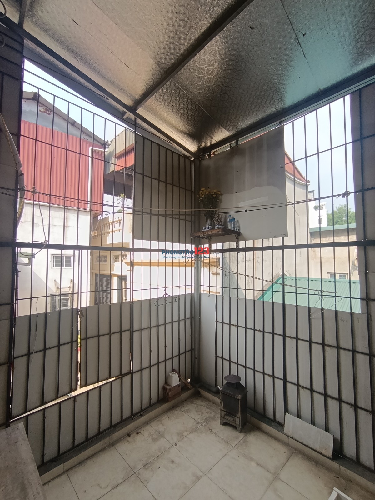Cho thuê nhà nguyên căn 4 tầng ngõ 51 Thợ Nhuộm, Cửa Nam - Đủ đồ, giá 3.5 tr/tháng