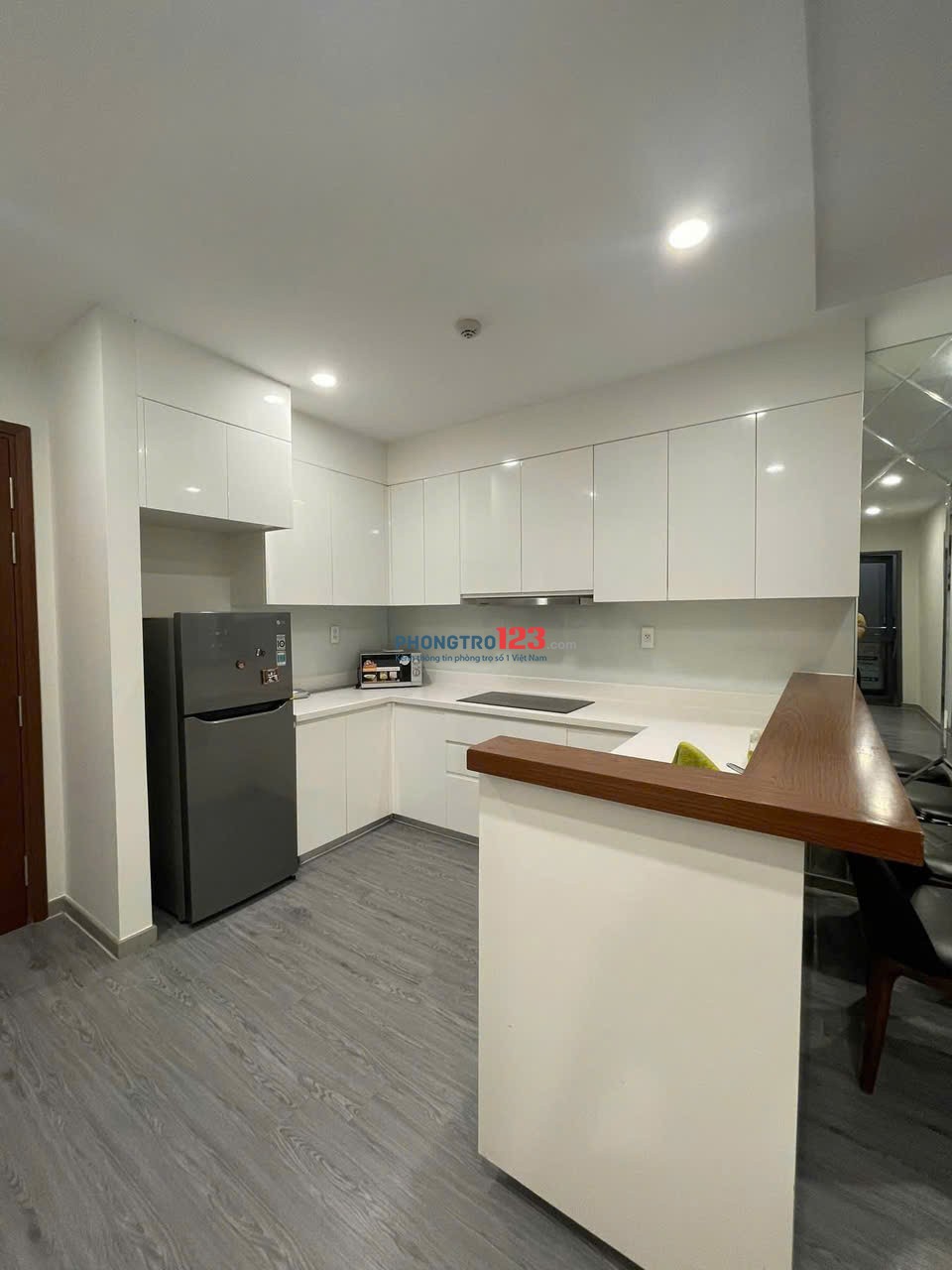 CC Phúc Yên 1 , TB : 80m2 2PN NT đầy đủ , 9.5tr/tháng