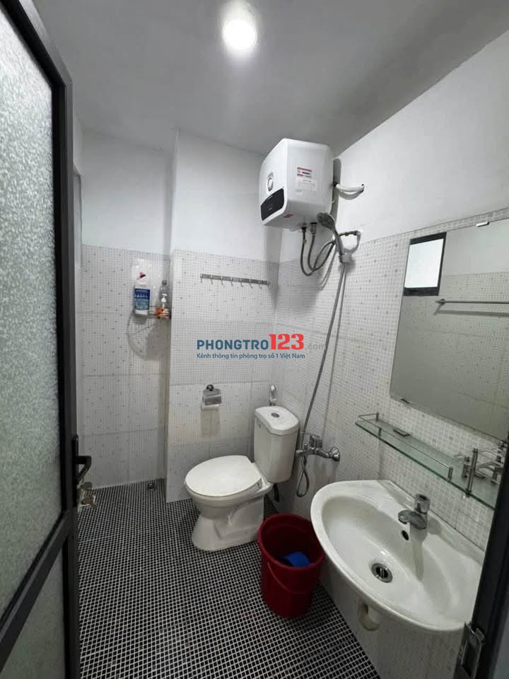 Cho thuê C/c Bigemco, Lý Thường Kiệt - 2PN, đủ nội thất giá 13tr/tháng