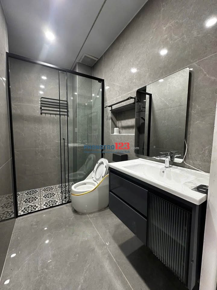 Cho thuê Đặng Văn Ngữ | 3PN | 16tr | Full NT | Nhận nhà liền !