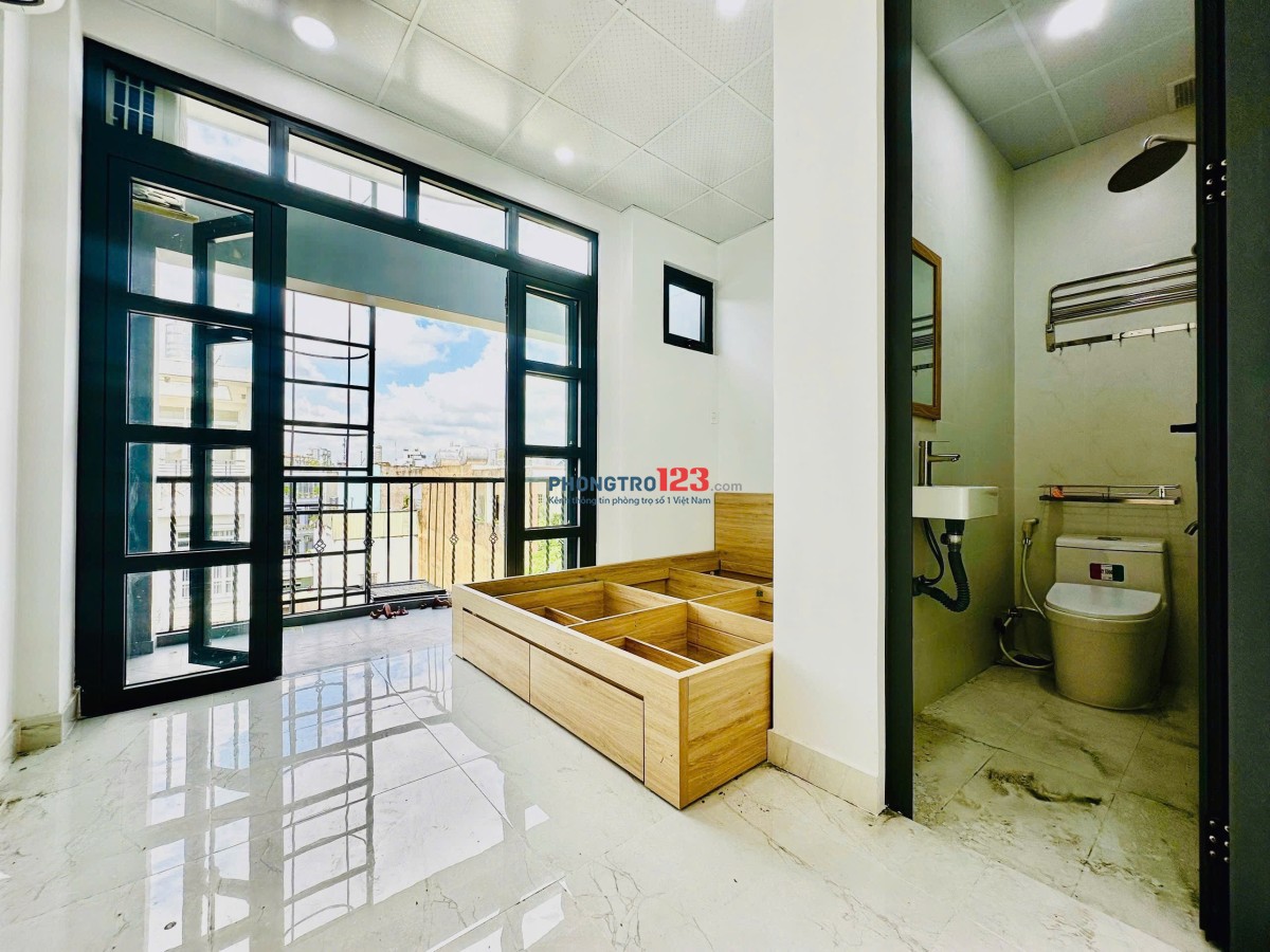 Cho thuê phòng trọ cao cấp Thành Thái Q10 - Căn hộ Studio mới 100%, có ban công lớn, full nội thất