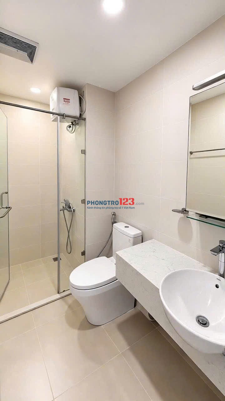 CC Cao Cấp Pearl Plaza. ĐBP,P25,Bình Thạnh. 70m2 2PN. Full NT. 17TR