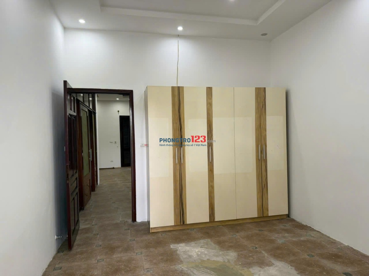 CHO THUÊ BIỆT THỰ 26B NGÕ 293 NGỌC THỤY Ô TÔ TRÁNH–2 MẶT THOÁNG–LÀM VĂN PHÒNG,TRỤ SỞ HOẶC KINH DOANH