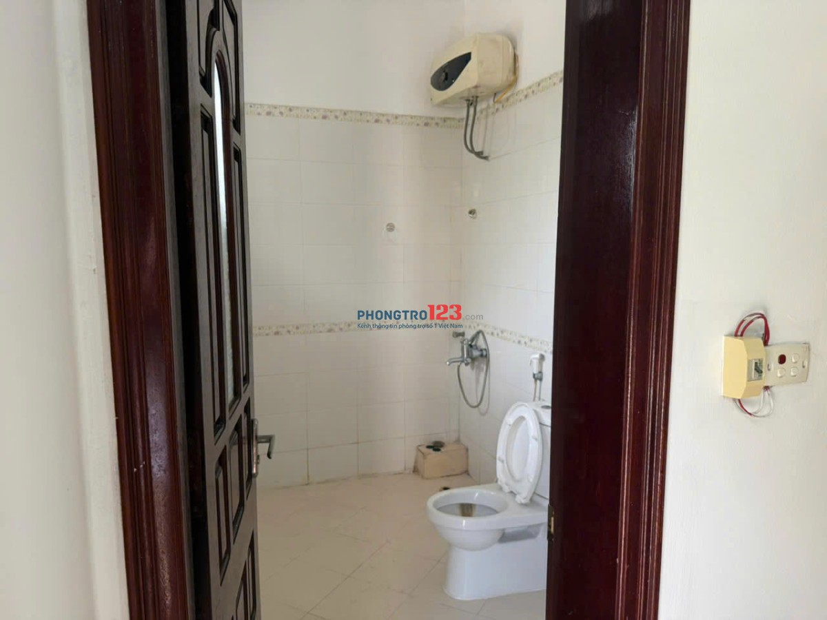 CHO THUÊ BIỆT THỰ 26B NGÕ 293 NGỌC THỤY Ô TÔ TRÁNH–2 MẶT THOÁNG–LÀM VĂN PHÒNG,TRỤ SỞ HOẶC KINH DOANH