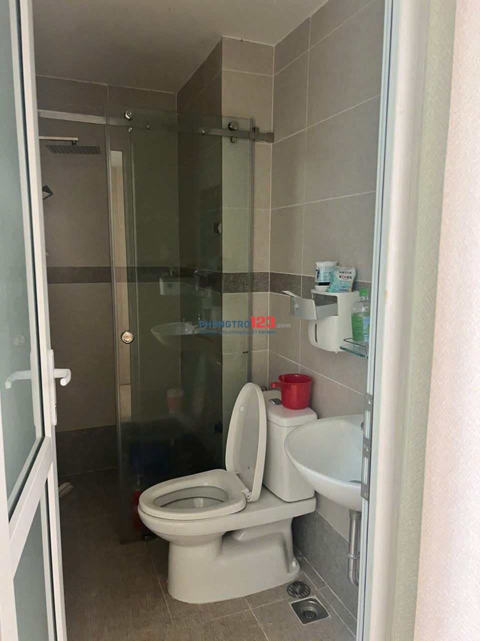 Chung cư Hiệp Thành, Lê VĂn Khương, Q12: 66m2, 6,5tr/th, 2pngủ, nội thất
