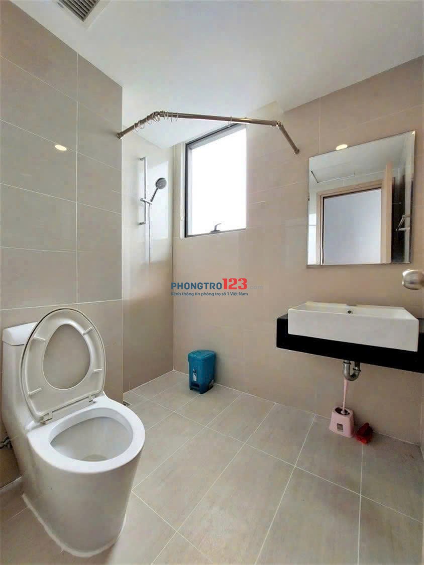 Chung cư Sky Center-3PN giá 17.5 tr/th nội thất xịn, nhà thoáng 97m2