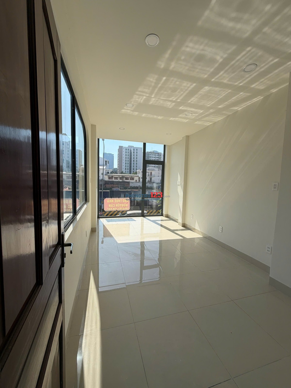 CHO THUÊ MẶT BẰNG KINH DOANH 2 MẶT TIỀN NGUYỄN ĐÌNH CHIỂU, PHƯỜNG TÂN ĐỊNH, TP.HCM